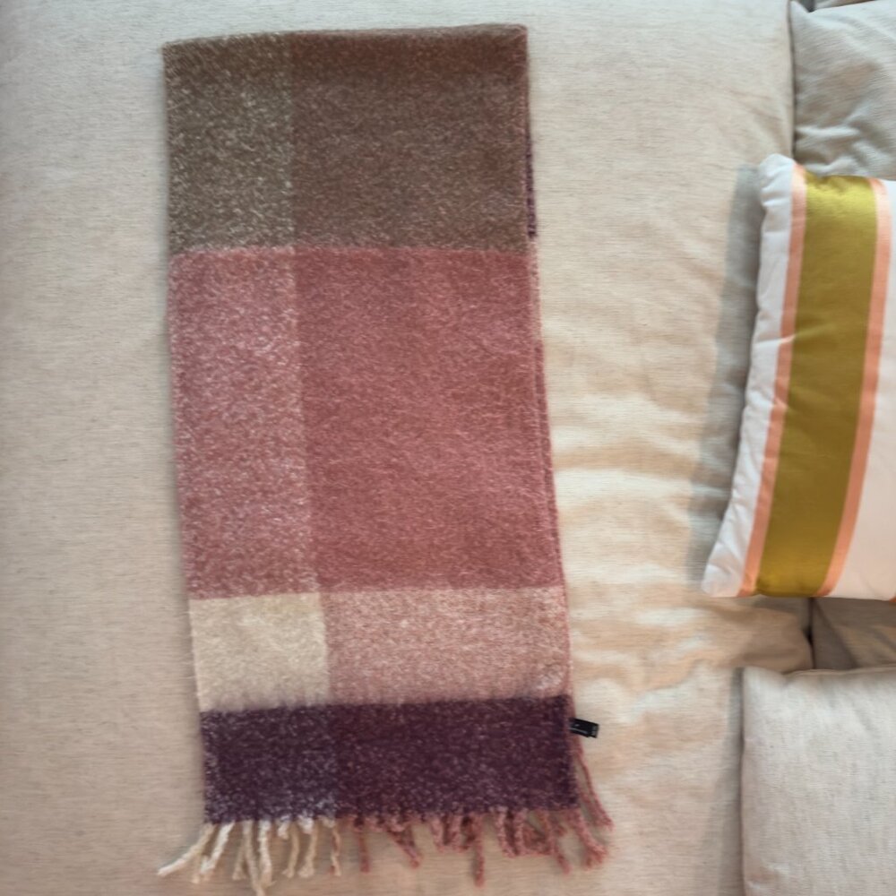 FREE Scarf With 3+ Bundle or $50+ Spend! Super Cozy Denver Heyes Scarf!